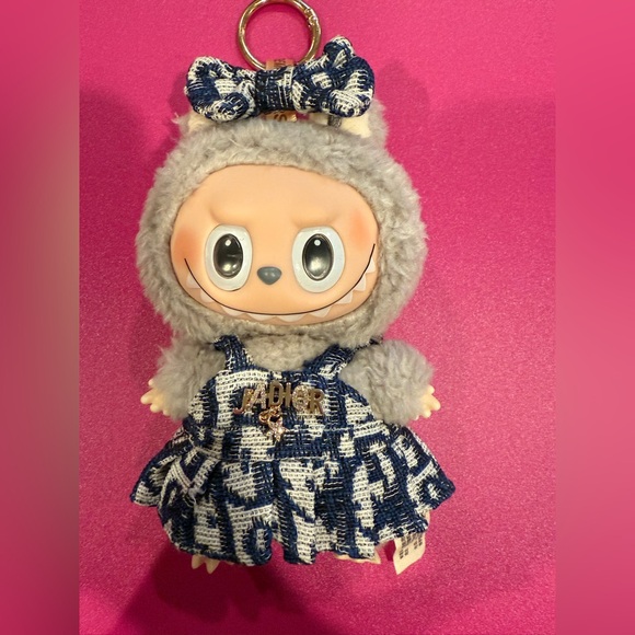 Navy and White labubu outfit with Hat - Picture 4 of 4